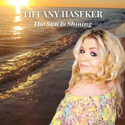 Tiffany Haseker - The Sun is Shining 550 Tiffany Haseker - The Sun is Shining 550